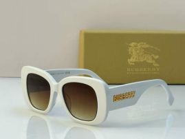 Picture of Burberry Sunglasses _SKUfw55559880fw